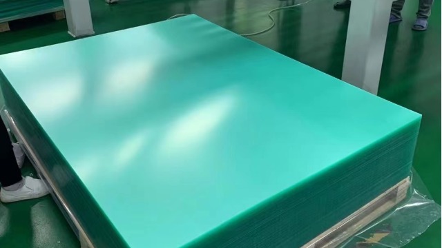 買(mǎi)亞克力板你知道價(jià)格怎么算？亞克力板價(jià)格主要看以下因素